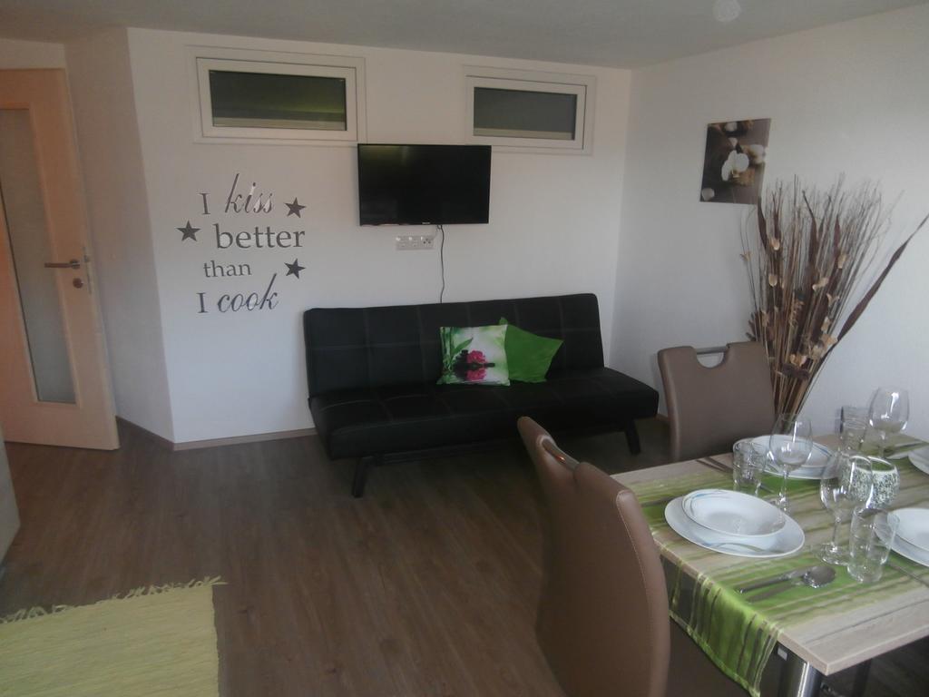 Landhaus Claudia Appartement Zell am Ziller Kamer foto