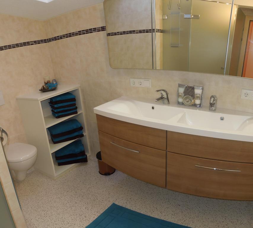 Landhaus Claudia Appartement Zell am Ziller Kamer foto
